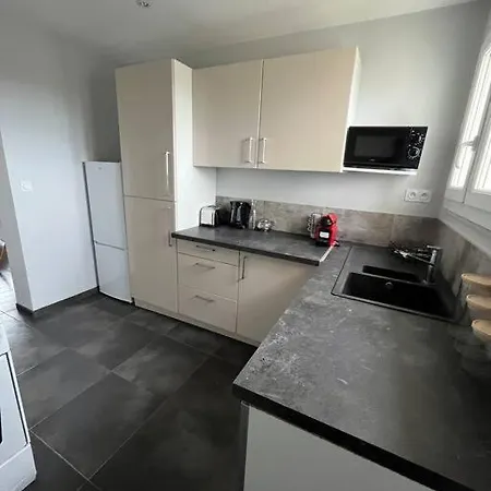 Апартаменти Wasat, Joli Appt 3 A