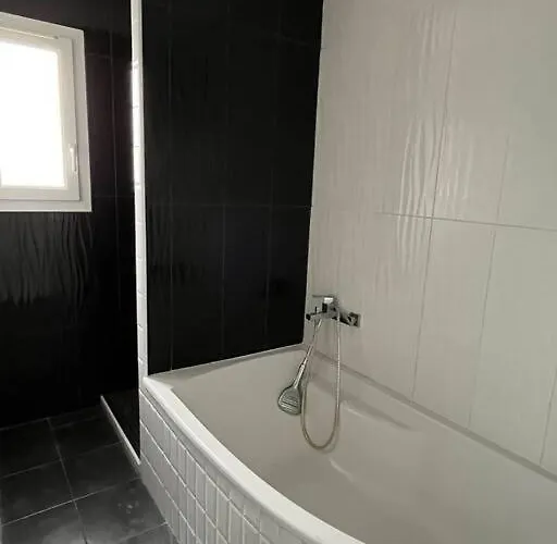 Lejlighed Wasat, Joli Appt 3 A Caen